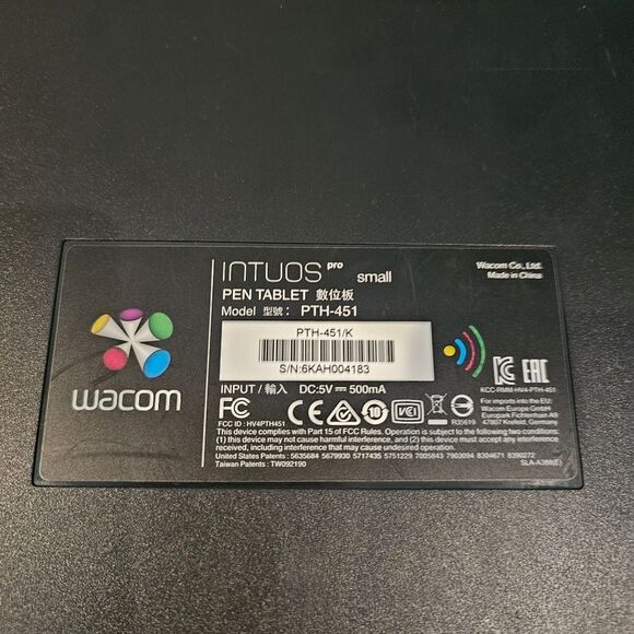 WACOM Intuos Pro 12.5” PTH451 Graphic Tablet & USB cord (No Stylus) UNTESTED. - Picture 3 of 3